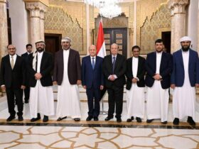صورة تجمع الرئيس هادي مع رئيس وأعضاء المجلس الرئاسي في اليمن (شبكات تواصل)