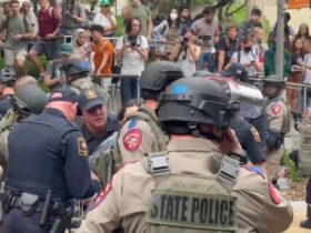شرطة ولاية تكساس تفرق تظاهرات مناصرة لفلسطين داخل جامعة تكساس