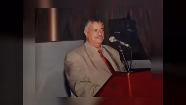 وفاة المناضل القومي والقيادي الناصري حاتم أبو حاتم