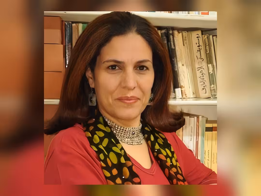 أروى عثمان تتوعد بملاحقة قانونية لمواقع تبيع مؤلفاتها إلكترونياً دون إذن