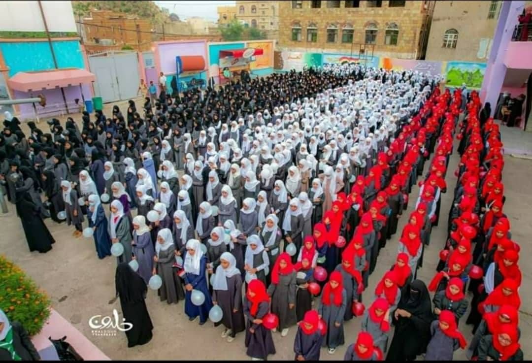 تعز: مطالبات بإلزام المدارس الأهلية بقرارات خفض الرسوم