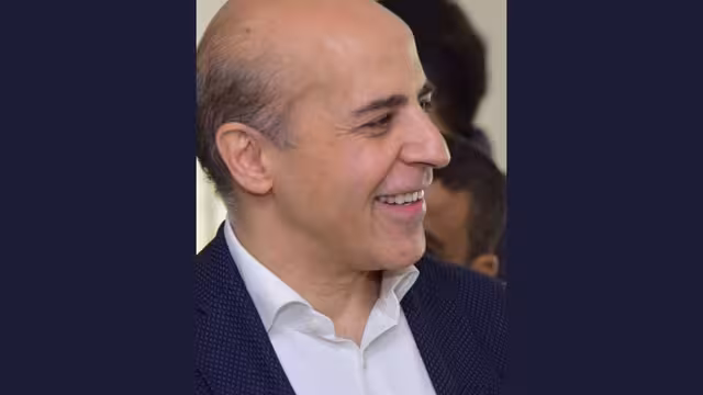 زوجة المضواحي تكشف تفاصيل مثوله أمام النيابة: تعذيب وتوقيع على أوراق بيضاء