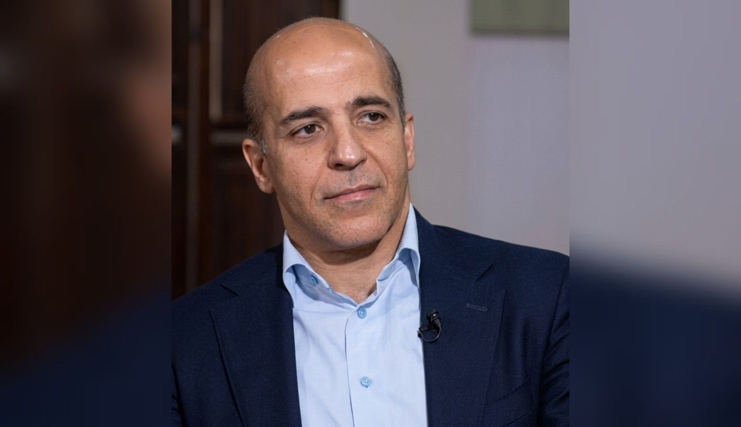 زوجة المضواحي تناشد المنظمات الحقوقية التدخل للإفراج عنه