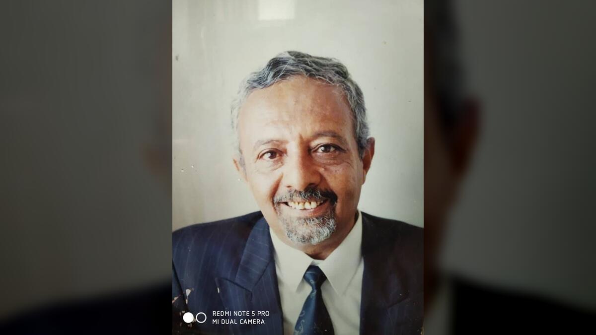 أحمد شرف الحكيمي
