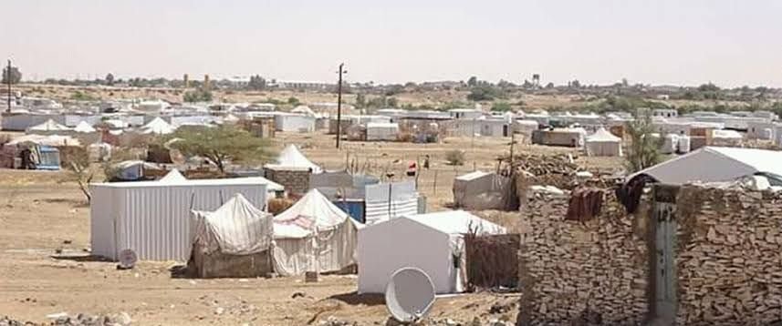 المركز الأمريكي للعدالة يدين استهداف الحـ...وثيين مخيمًا للنازحين في مأرب ويطالب بمحاسبة المتورطين
