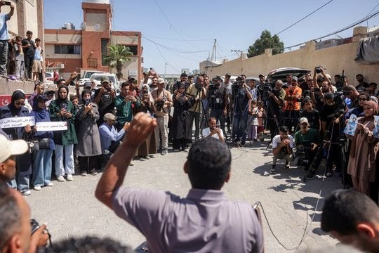الاتحاد الدولي للصحفيين يجدد دعوته للتضامن مع صحفيي غـ..زة