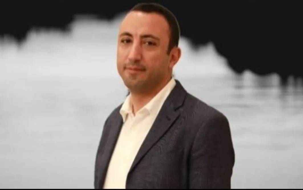بعد 28 شهراً من الاحتجاز.. الإفراج عن موظف أممي في صنعاء