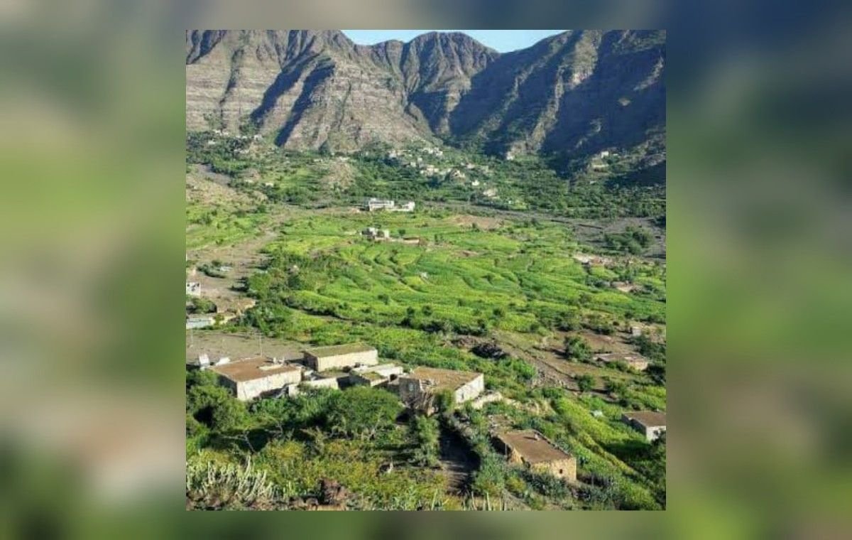 تعز: الحـ..وثيون يعتقلون أكثر من 20 شخصًا في عزلة قدس