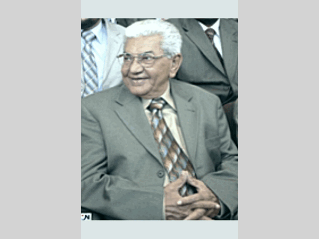 بن شملان الفائز بحجم ما يراه