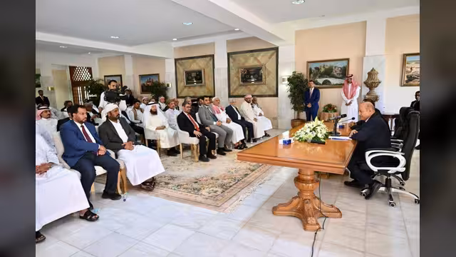 هل تخلى العليمي عن ثوابت هادي والشرعية؟