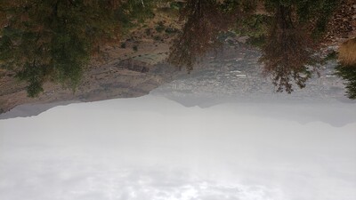 منظر من أعلى قمة جبل جنوب صنعاء( النداء)