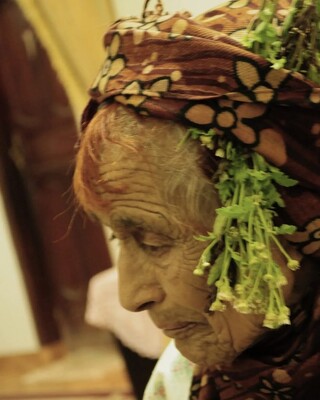 العمة زبيبة 2013