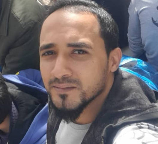 علي خالد