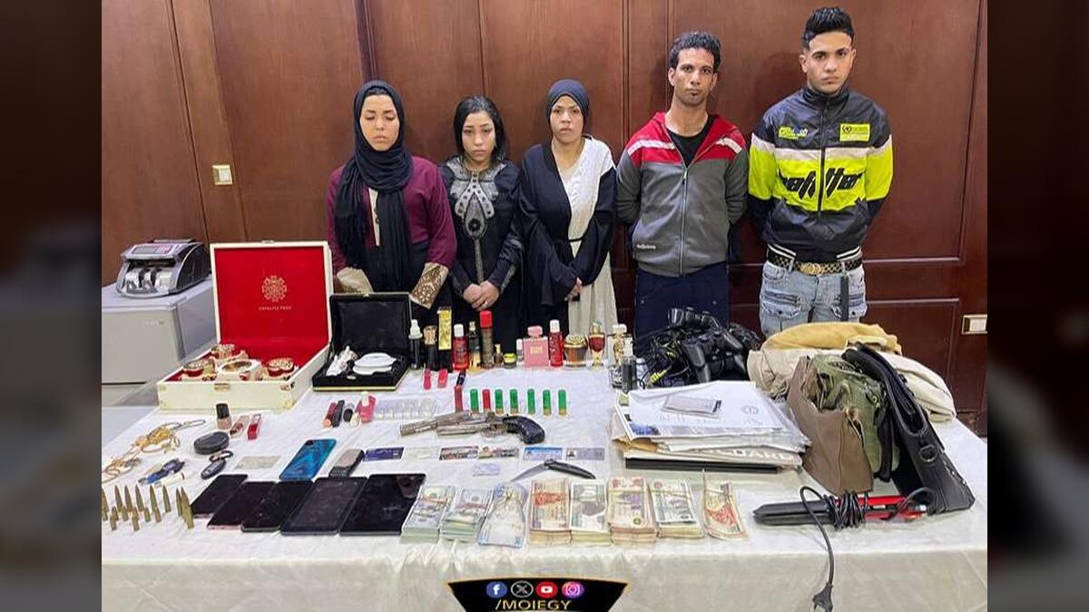 الداخلية المصرية تعلن ضبط مرتكبي اغتيال الضابط اليمني العبيدي
