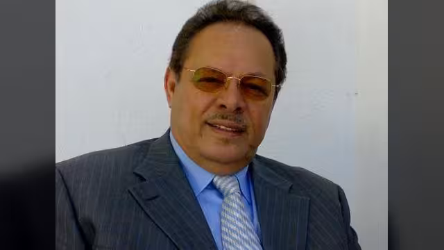 علي ناصر محمد*