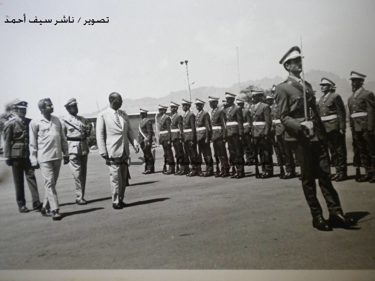 الرئيس سالمين خلال زيارة الصومال (ناشر سيف أحمد)