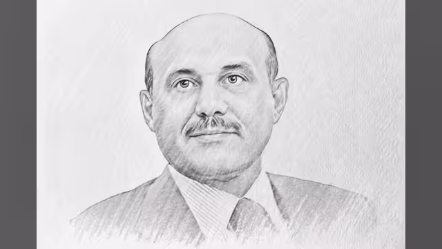 للمعبقي... تاريخ نظيف واستقالتان
