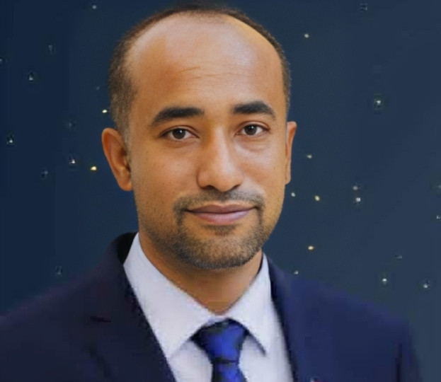 حسام عاشور