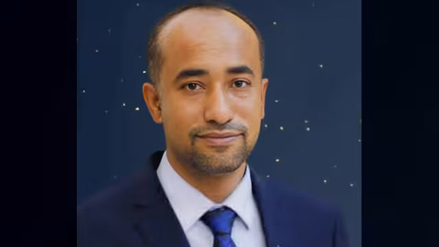 حسام عاشور
