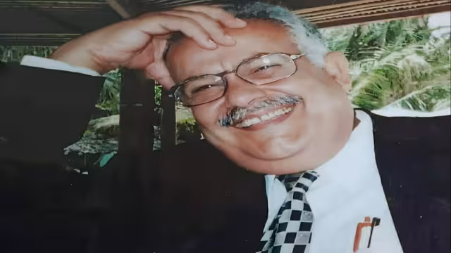 رحل عمي "يحيى" ولم يمت الضوء