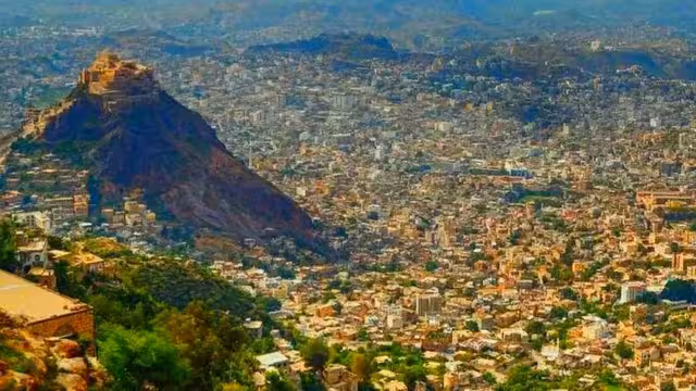 تعز أثقال وهموم