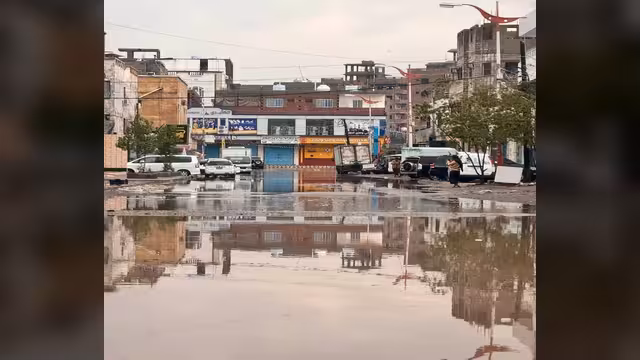 الأمطار تكشف "هشاشة" مشاريع تصريف المياه في عدن