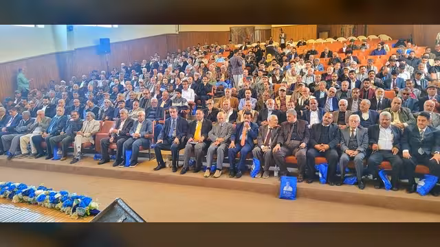 المقالح في ذكرى رحيله الثانية