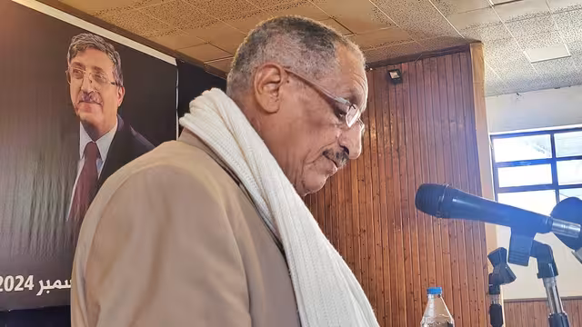 عبدالعزيز المقالح: ذاكرة وطن.. ذاكرة صداقة