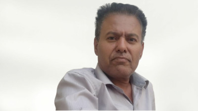 جميل الصامت.. زيارات متكررة لسجون تعز بتهمة الكتابة