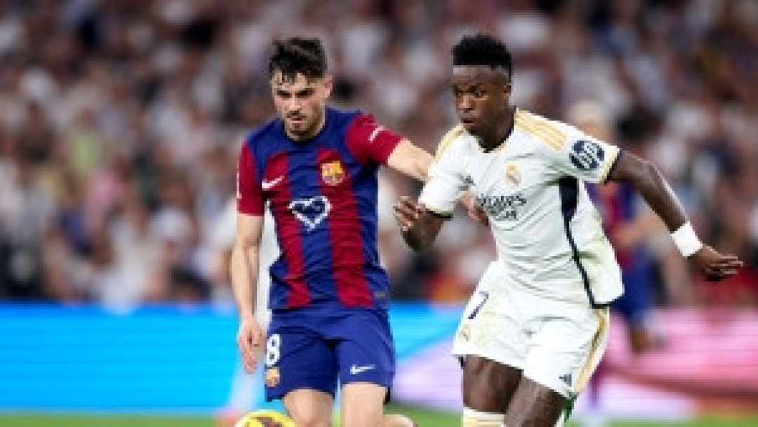 كلاسيكو الأرض: برشلونة وريال مدريد في نهائي السوبر