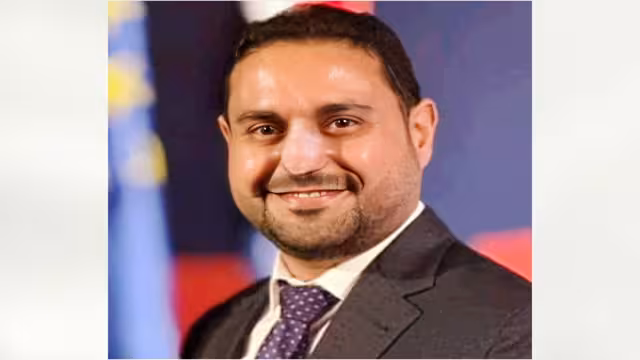 أسرة الأكحلي تطالب سلطات صنعاء بالإفراج الفوري عن أكرم
