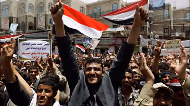 سلمية 11 فبراير بين القبول والرفض