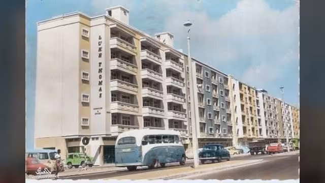 مؤسسة النقل البري في عدن.. النهب يطال تاريخًا عريقًا