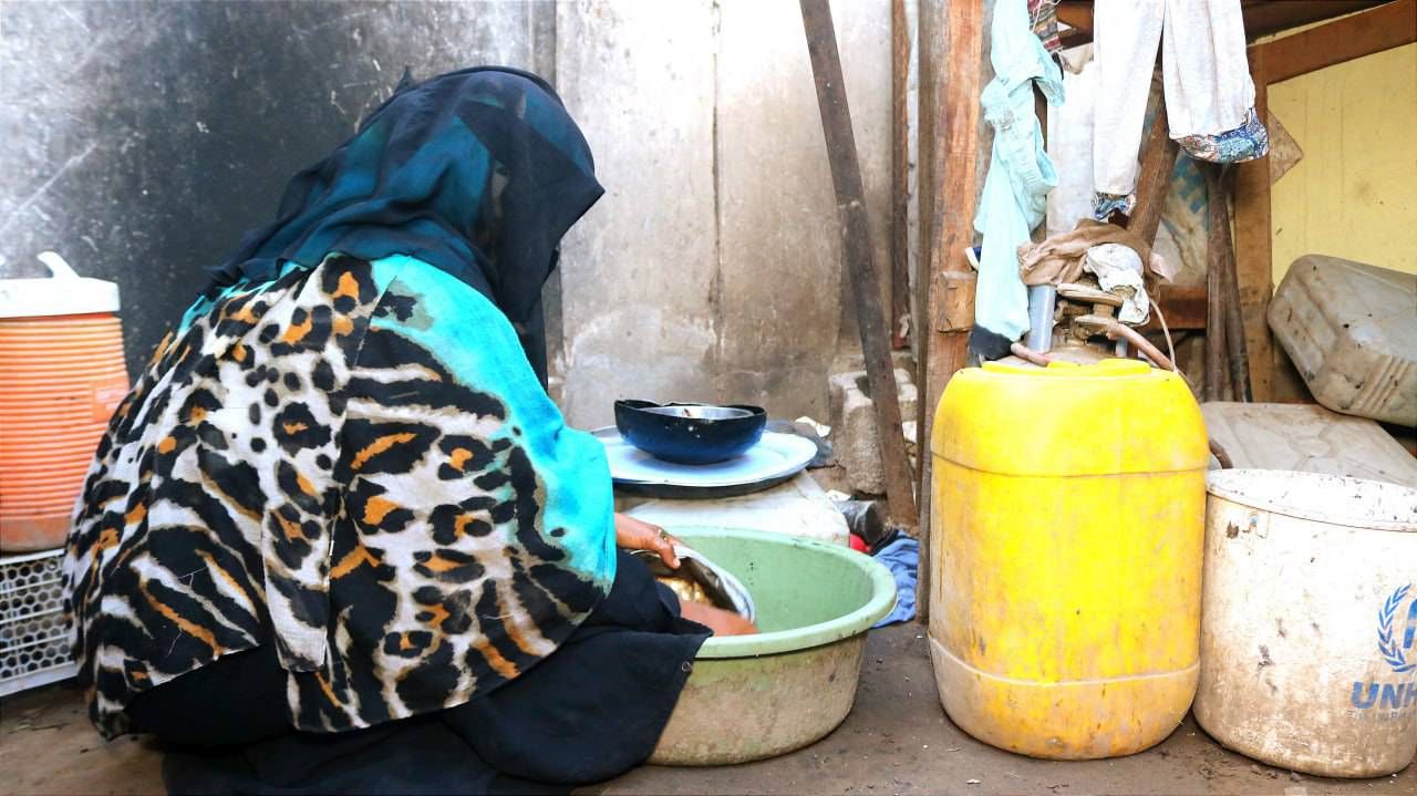 مأساة في المخيمات.. الجوع يحاصر 4.5 مليون نازح في اليمن