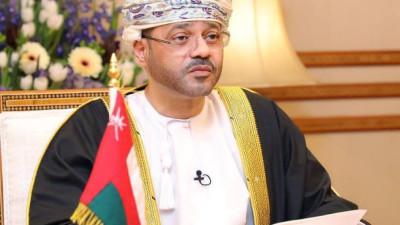 عُمان تعلن التوصل لاتفاق لوقف الهجمات الأمريكية على صنعاء وتأمين الملاحة الدولية