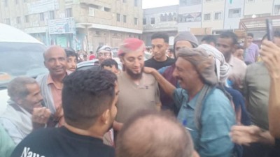 عدن: الإفراج عن الشيخ الكازمي والمحرمي يوجّه بالتحقيق