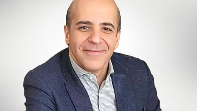 إلى جماعة الحوثي.. أطلقوا سراح الدكتور المضواحي