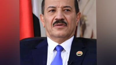 عدن: توقيف وزير سابق في حكومة الحوثيين أثناء محاولته مغادرة البلاد