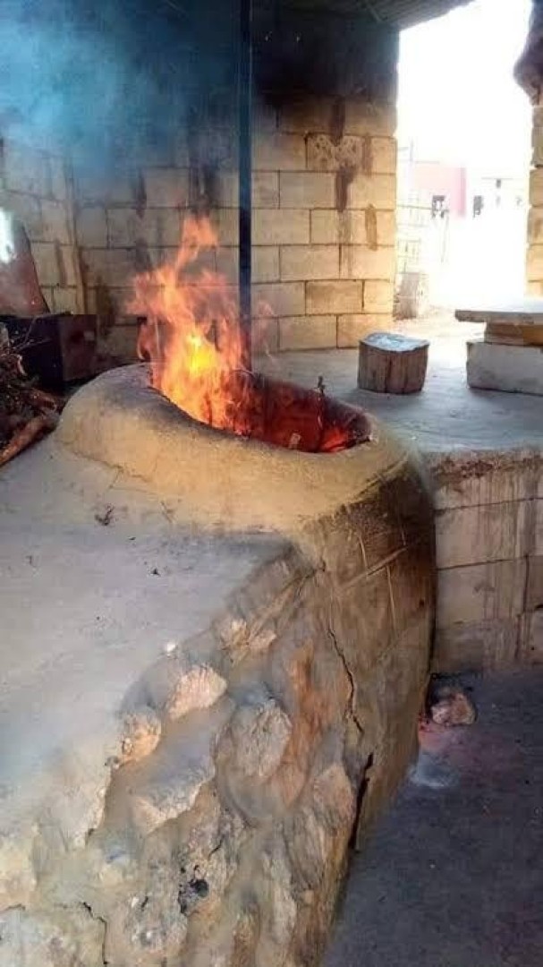 تنور الحطب تنور الحطب