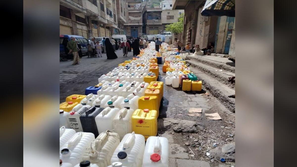 عن أزمة المياه في مدينة تعز