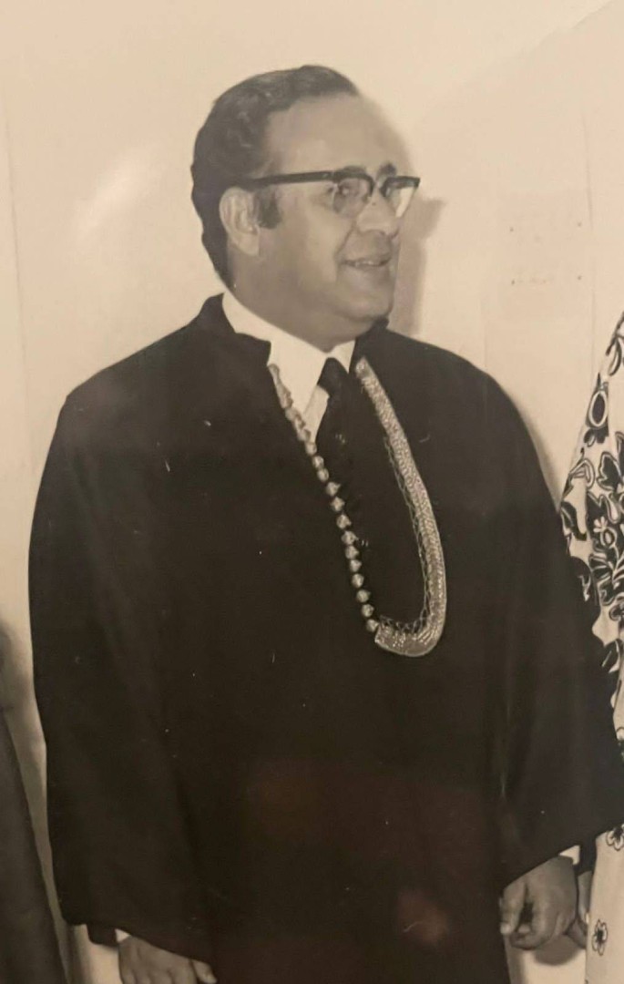 محسن العيني