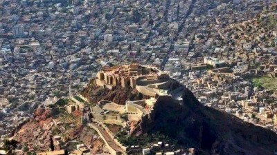 استئناف ترميم قلعة القاهرة في تعز
