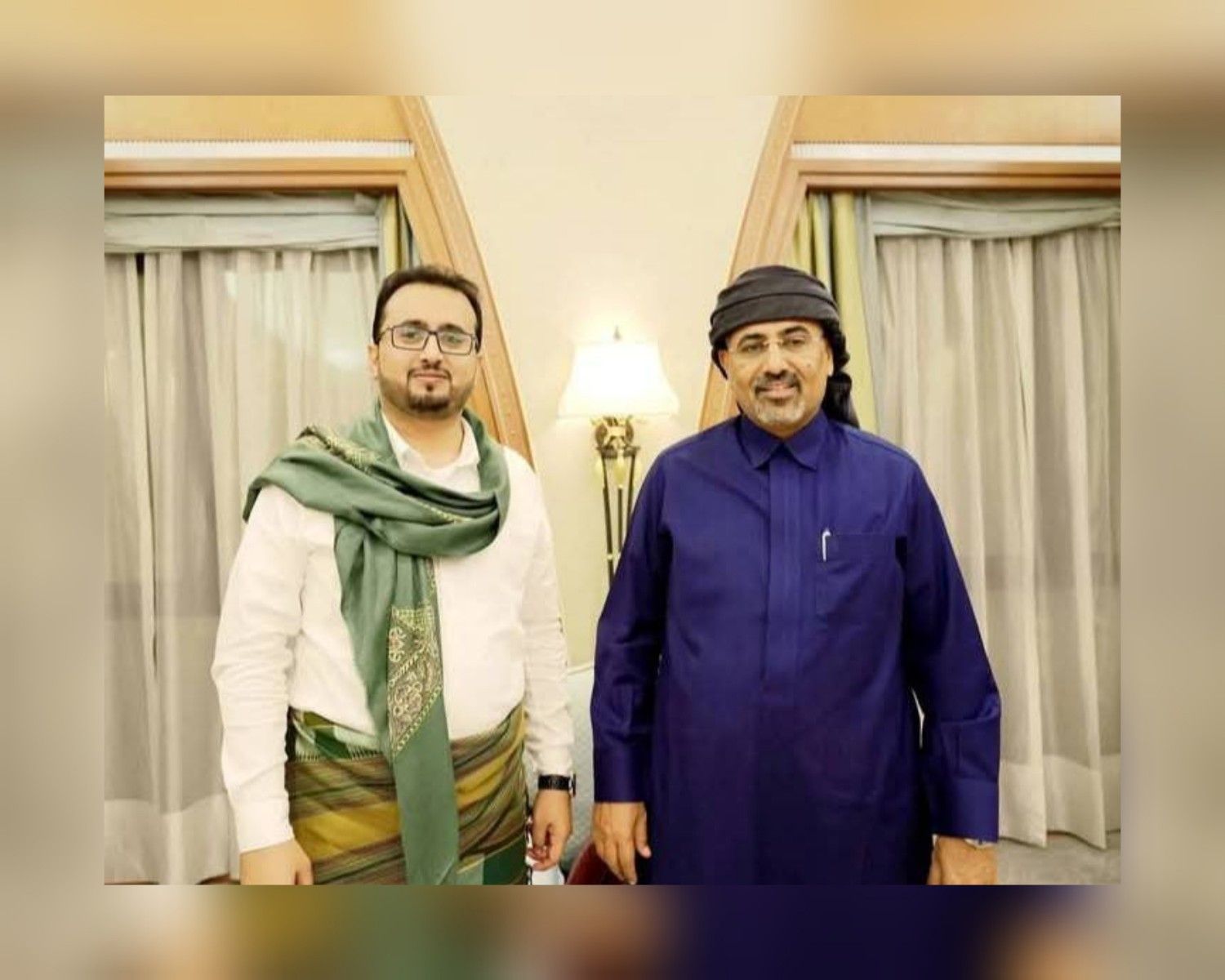 ملفات فساد وأراضٍ منهوبة.. حكاية الاستقالة التي فجّرت أزمةً سياسية في عدن