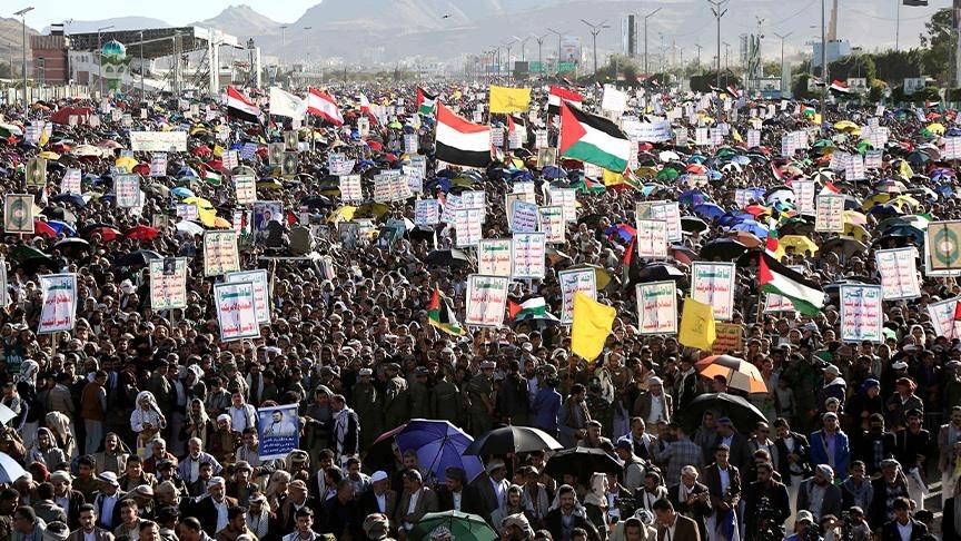 الحوثيون: مساندتنا لغزة ورقة ضغط بيد المفاوض الفلسطيني