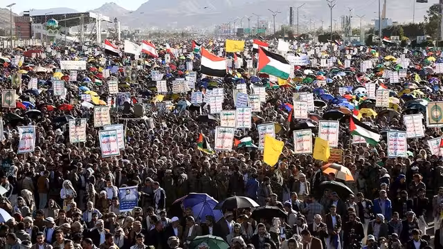 الحوثيون: مساندتنا لغزة ورقة ضغط بيد المفاوض الفلسطيني