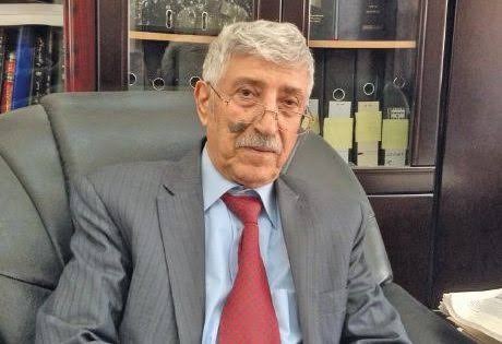 الشاعر عبدالعزيز المقالح ضمير اليمن