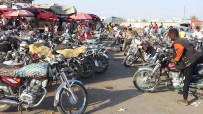 ضجيج، حوادث، وقلق مستمر: الدراجات النارية تسرق راحة الحديدة
