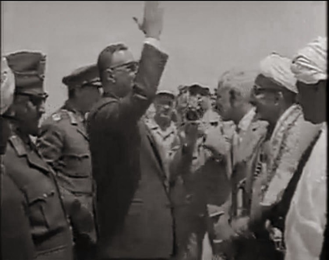 عبدالناصر وبجواره المشير عبدالله السلال عبدالناصر وبجواره المشير عبدالله السلال