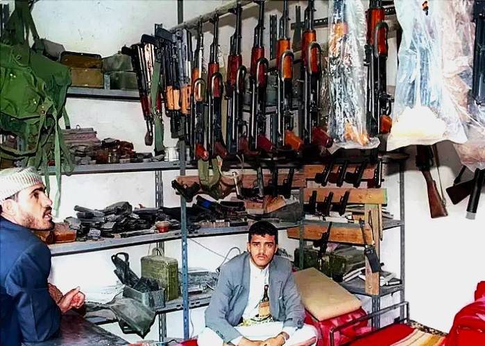 صنعاء: تراجع الطلب على الأسلحة الخفيفة مع توقف المعارك وتدهور الاقتصاد
