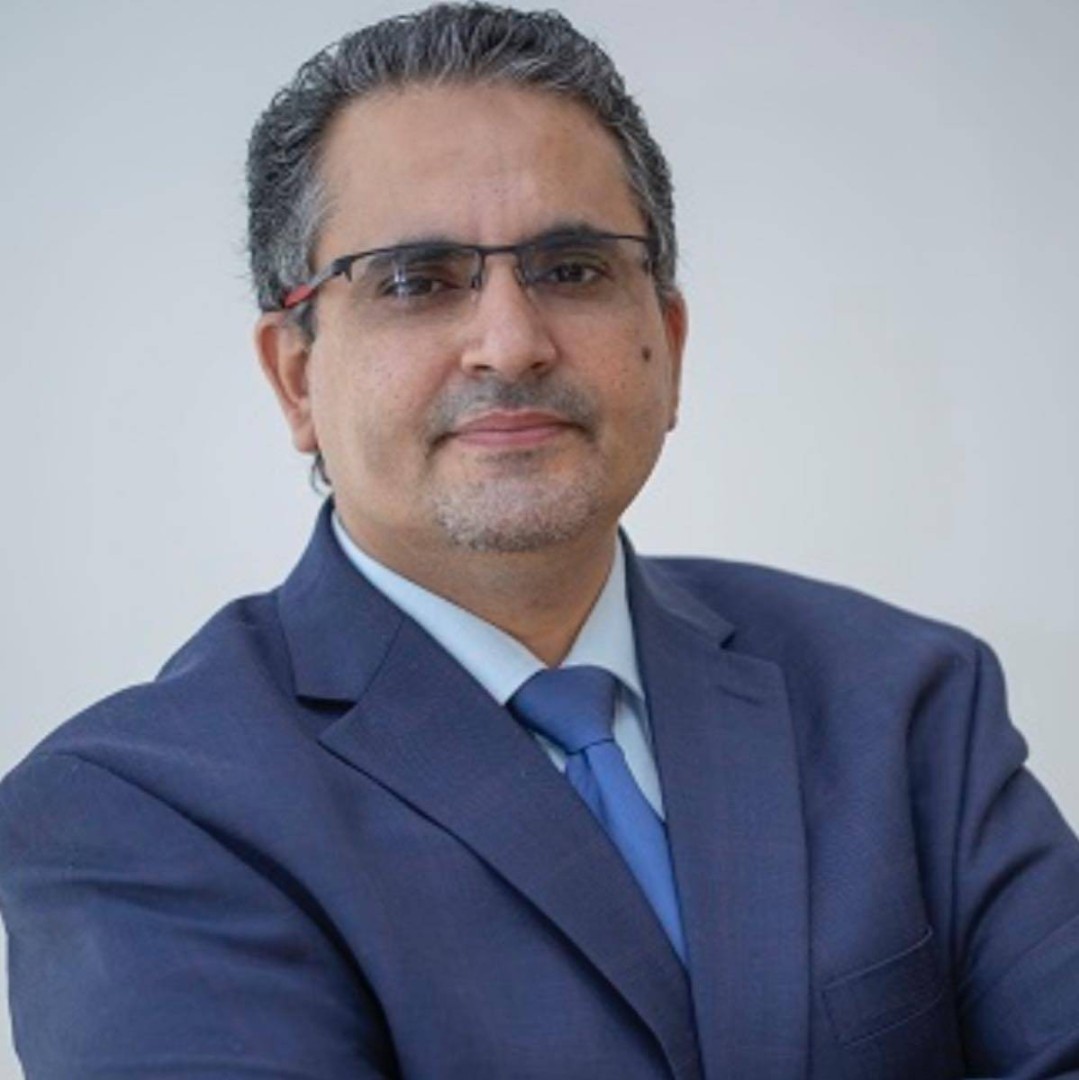 البورفسور موسى علايه البورفسور موسى علايه